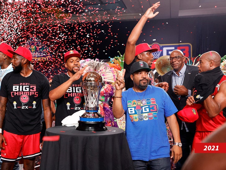 a5580a9d37704160947bbf3ed50d0efe_md ice cube big 3