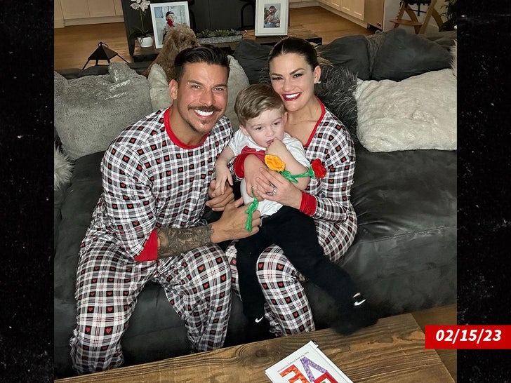 a6e6683dfed74723be8d644a2485dee6_md _Jax Taylor_Brittany