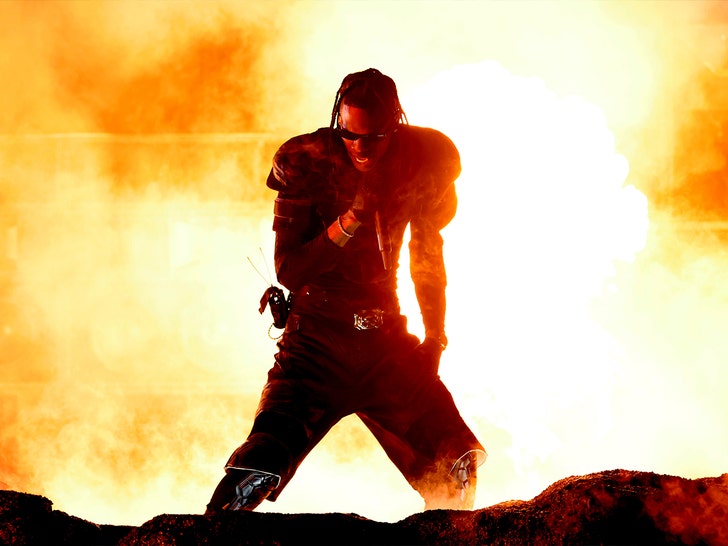 a6e8e13e5796475e98411f0d384fd926_md travis scott performing grammys getty 1