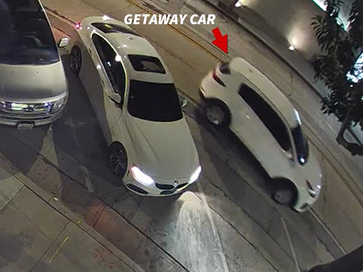 a8349e4e38ba4f2aaa28767aca0bd07c_md 020524-craigs-robbery-getaway-car-primary