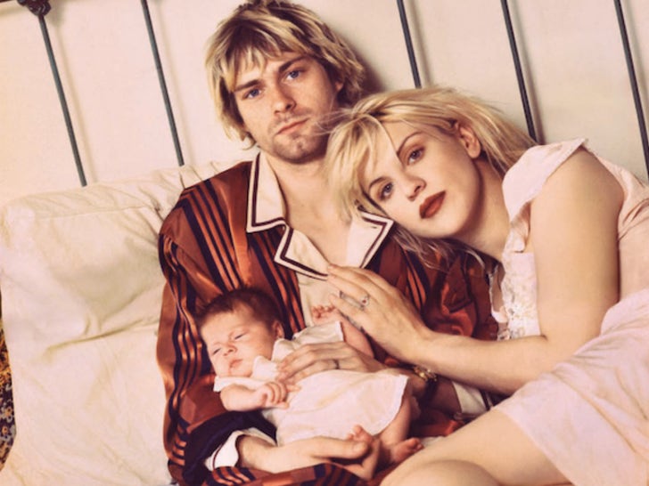 a8dae4970e954d1c9c1895c9a2d10c2f_md Kurt Cobain y Courtney Love en la cama con su bebé