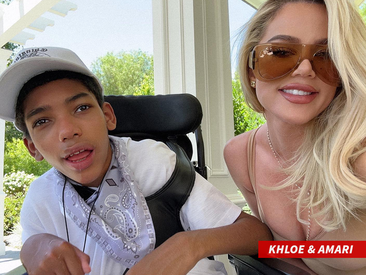 100523  Khloe & Amari