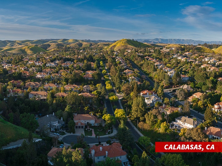 ab00598eb9174f6dbed301b9920906ed_md Calabasas california view