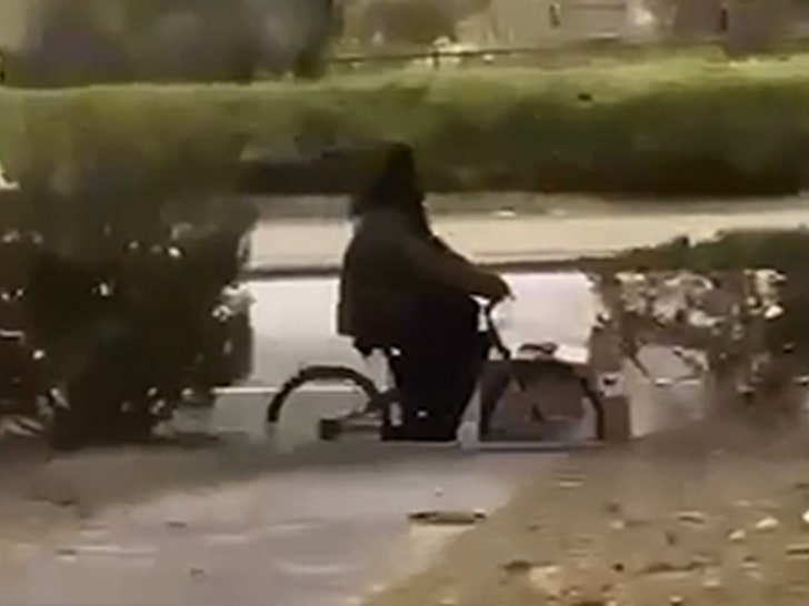 022924-ecu-gunman-bike-primary