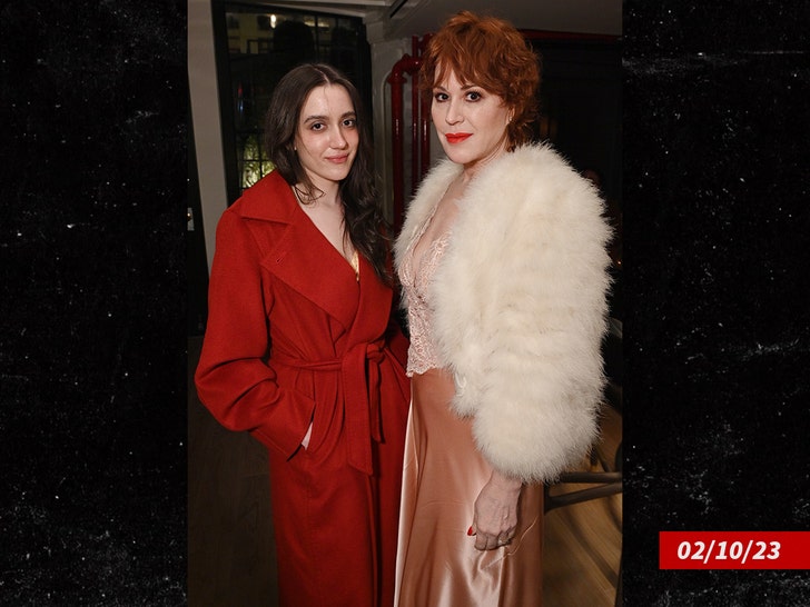 ac5c51366b9147d0859d9fa8236cfd4e_md Molly Ringwald Mathilda Gianopoulos