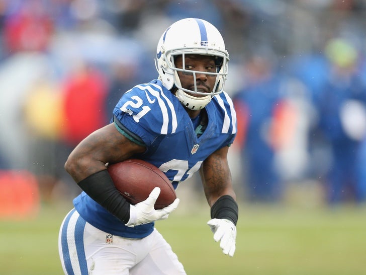 Vontae Davis On The Field