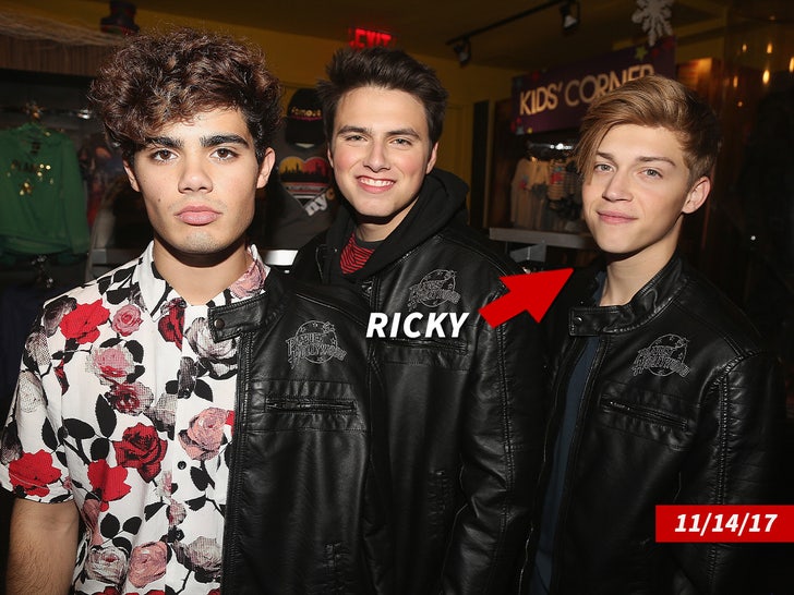 b1acd36f0deb4fe1a226976e668cef19_md ricky garcia band sub