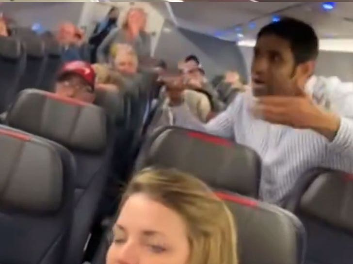 b1fd6b53b4364ac6bfc50d1a134e2b31_md 032224-antisemite-plane-6