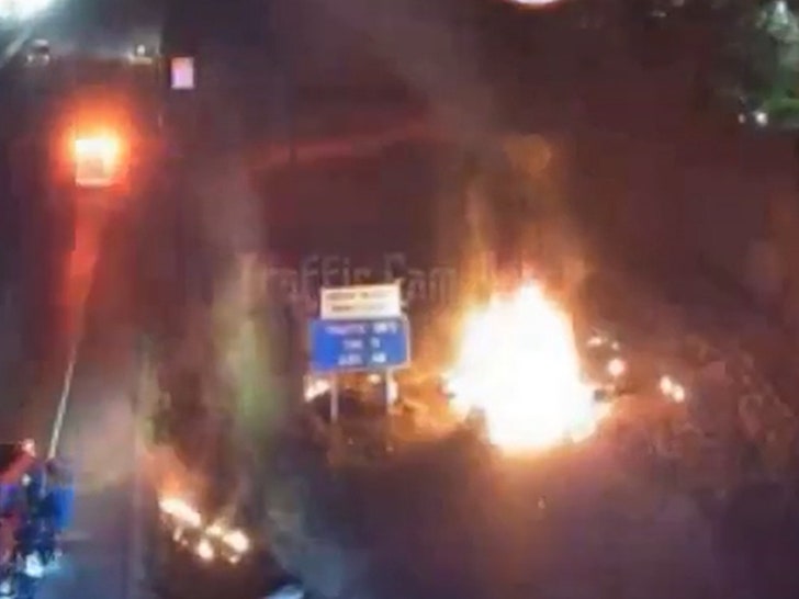 030524_plane_crash_sg1