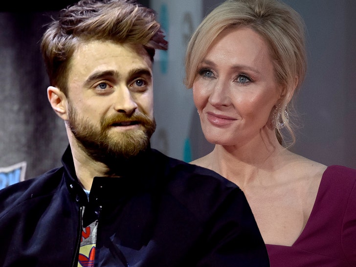 b2b8e7d3dfea48b19f9c571bb8746be1_md daniel radcliffe y jk rowling