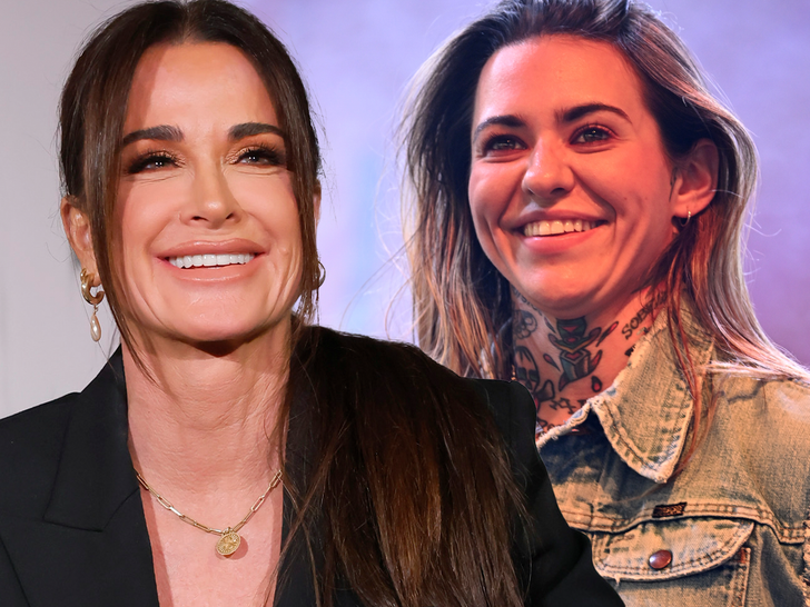 b91b537654ed4efd87b09ec4061edb15_md kyle richards morgan wade