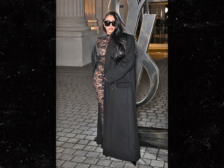 lourdes leon at paris fashion week 2024