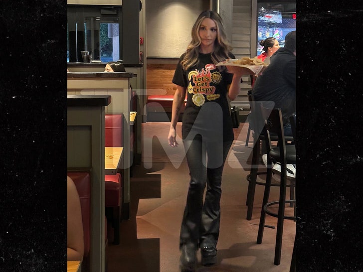 bdbf44bf2cbf489b98089b931dbab48a_md scheana shay