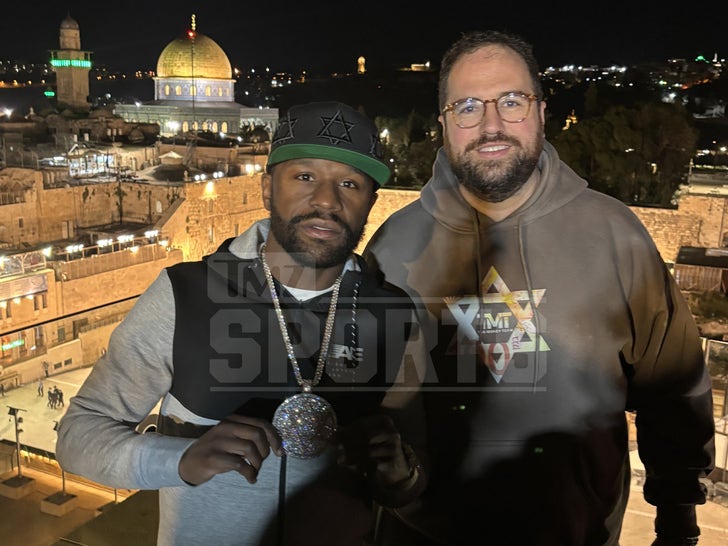Floyd Mayweather In Israel