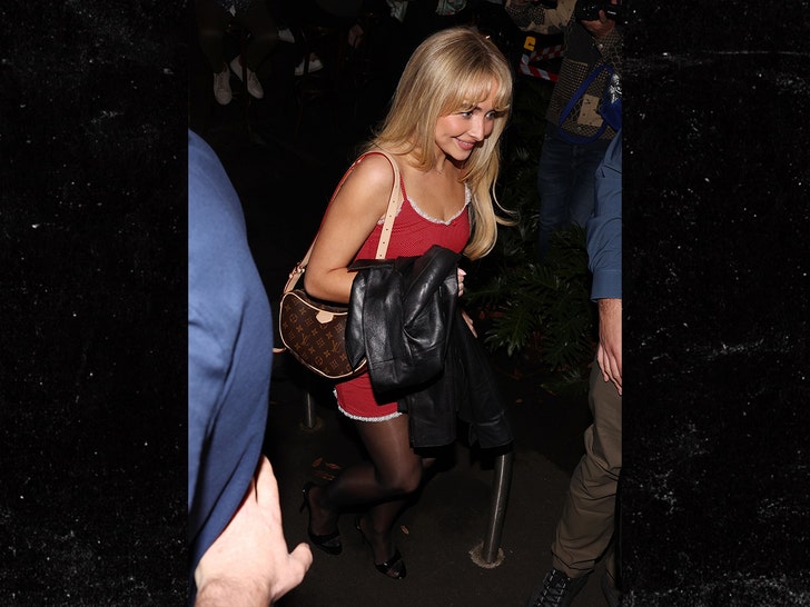 taylor swift and sabrina carpenter bg 3