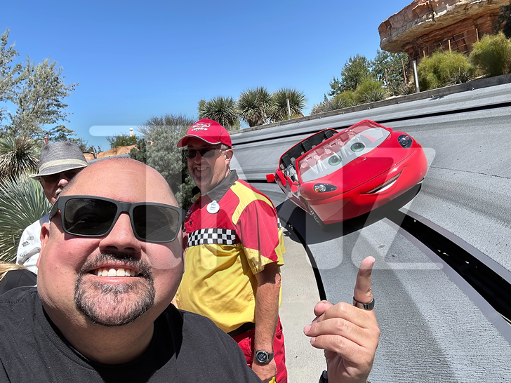 c50fe63346e0439fbd06c49f0d33e7f2_md gabriel iglesias