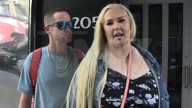 050523-mama-june-kal