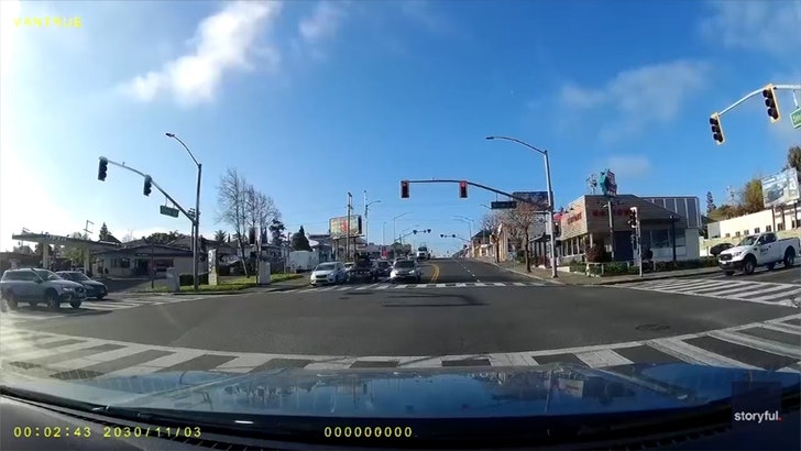 040824_smash_grab_kal