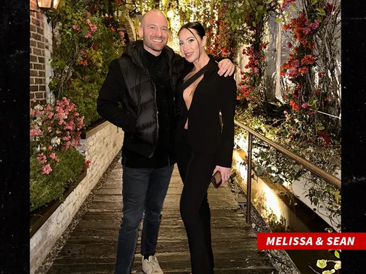 cbe2f40fabbd4d8db70c6030b855661e_md sean evans melissa stratton