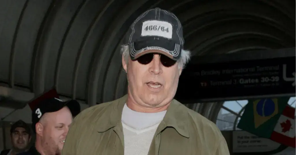 chevy-chase-believed-career-ruined-full-meltdown-set-community-slur-3-1766955313619 chevy chase believed career ruined full meltdown set community slur