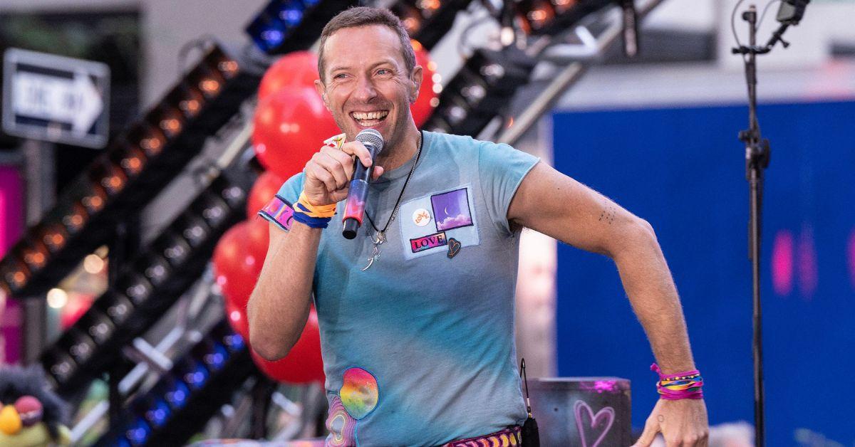 Coldplay frontman Chris Martin drew laughs after spotting the pair on the Jumbotron and joking: 'Either they're having an affair, or they're very shy.'