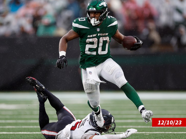 d32977838e5644d2ac331d25921a788b_md breece hall