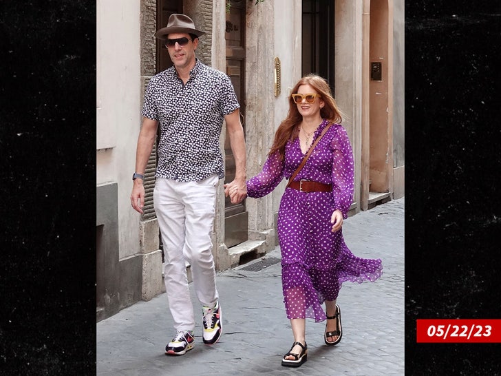 d32ce0ec7fc04633bb566879722049b0_md Sacha Baron Cohen Isla Fischer sub