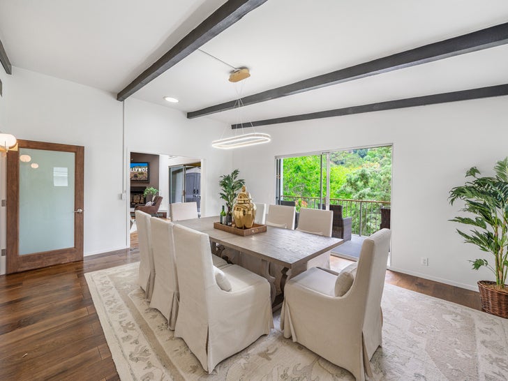 0507-steve-o-house-for-sale-photos-primary-4