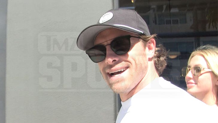 031924-alix-earle-braxton-berrios-kal