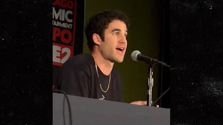 d8f67b911ef7413bb023f270e4383b0e_md 043024_darren_criss_kal