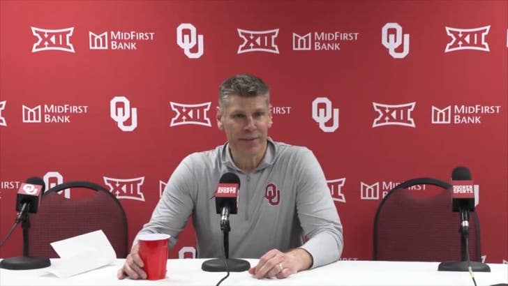 020724_oklahoma_basketball_toby_keith_1772135