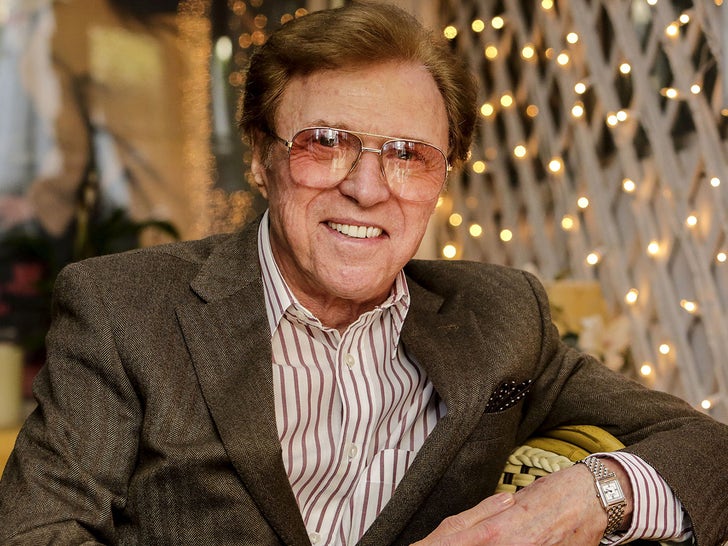 Remembering Steve Lawrence