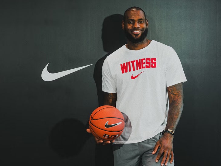 e429137a0c5340d7b6aead6c6d10e4c5_md Lebron James Nike