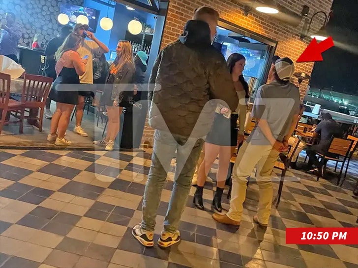 morgan wallen at the bar before chair throw