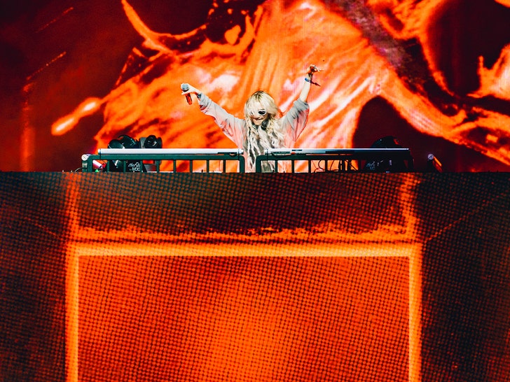 Grimes performs at the Sahara Stage at the 2024 Coachella