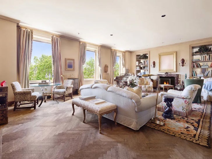 0507-Barbara-Walters-NYC-Home-SUB-3