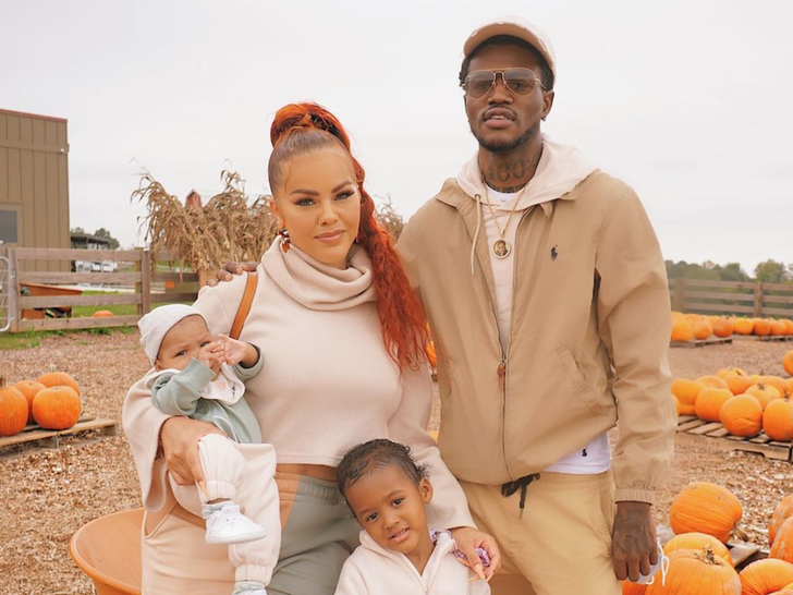 Ms Jacky Oh! Family Photos