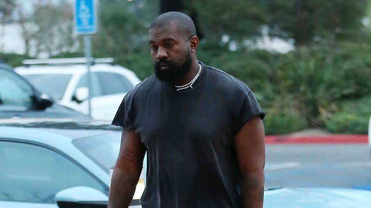 exclusive-kanye-west-trademark-applications-racist-controversy-1769539009963 Photo of Kanye West