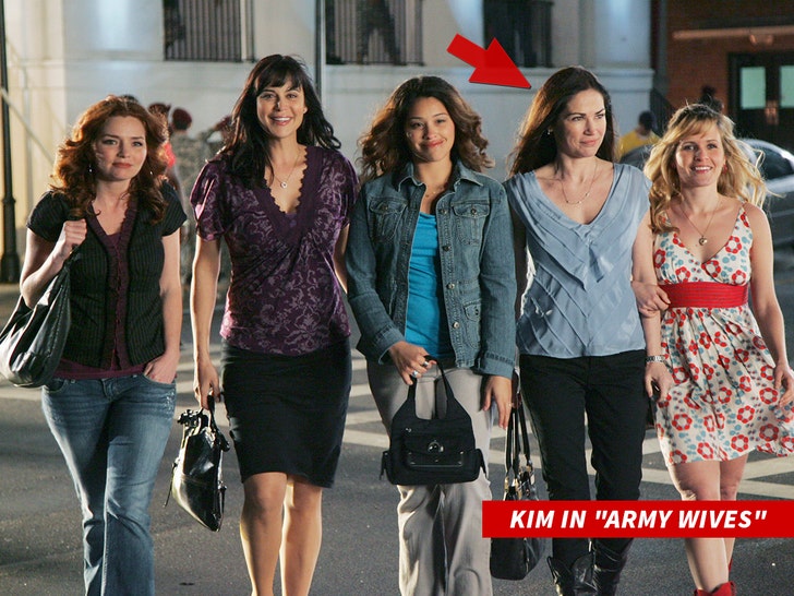 Kim Delaney in Army Wives everett collection 1