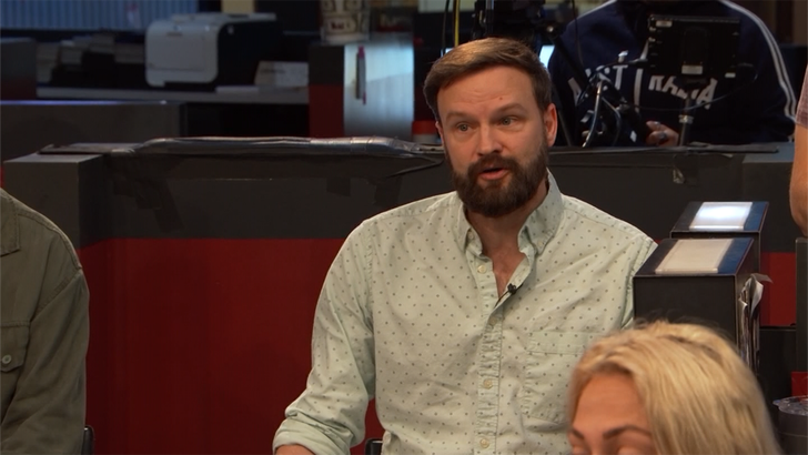 f3ced4d0c88c4ec0964ce79aa18143ab_md 030424_tv_clips_jamie_lynn_sees_christina.01_00_28_23.Still001