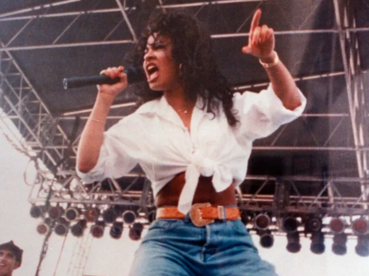 Remembering Selena