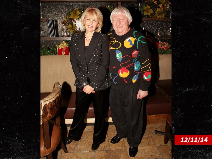 ben and wife sub 3 swiped_