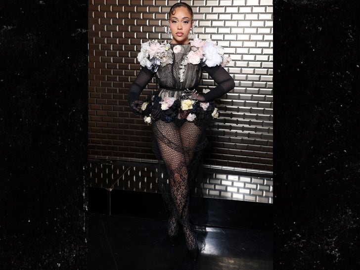 0124-Celeb-Looks-From-The-Jean-Paul-Gaultier-Show-footer-2