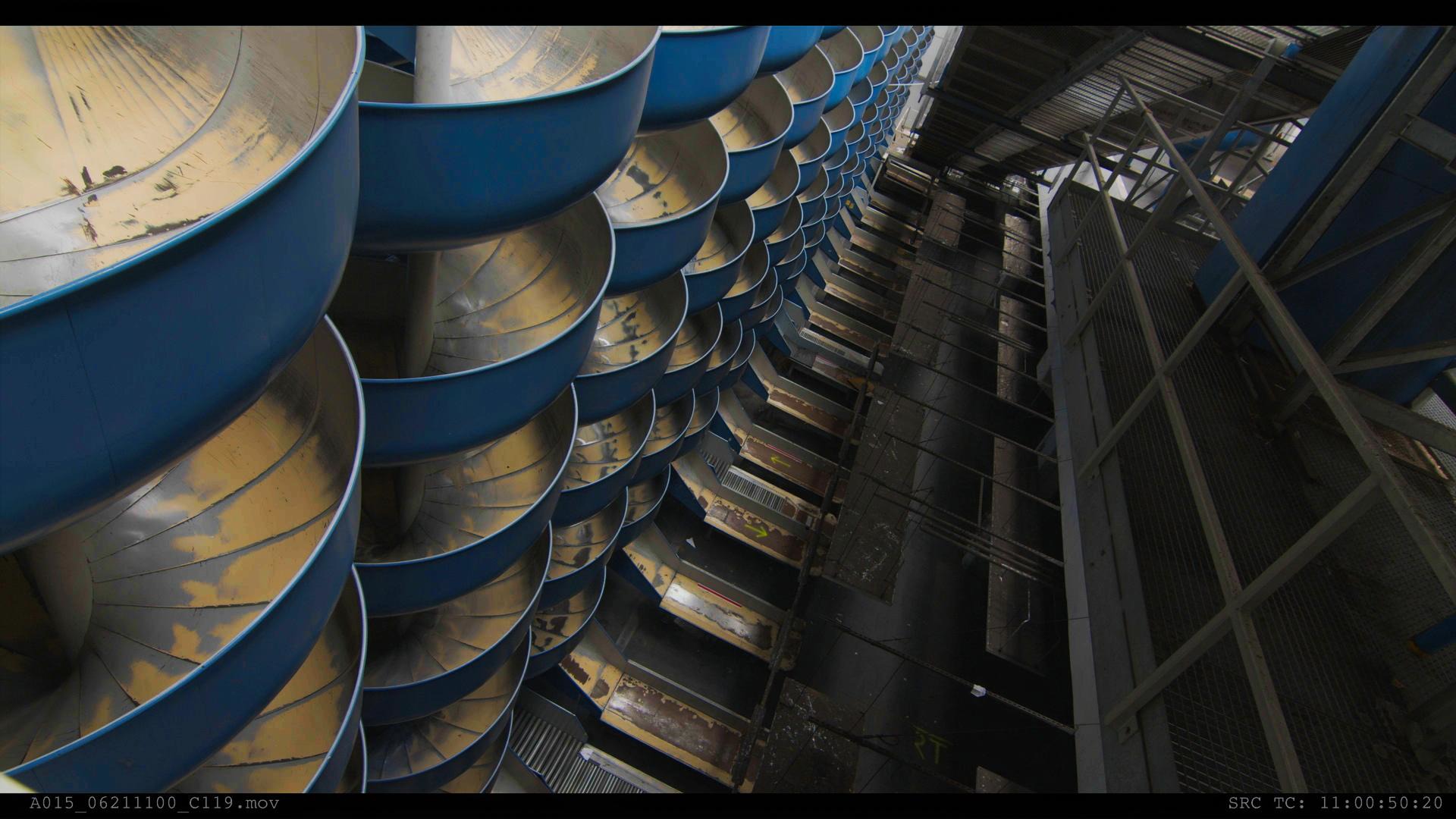 hungry_postcity_pe06_c119-2