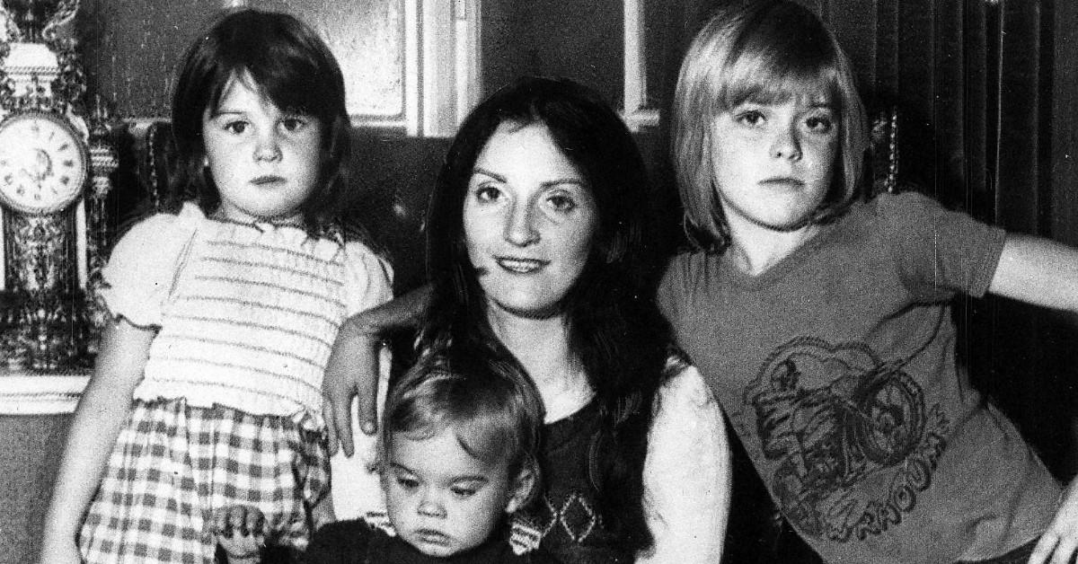 Photo of Thelma Riley, Jessica Osbourne (4), Eliot Osbourne (10) and baby Louis Osbourne