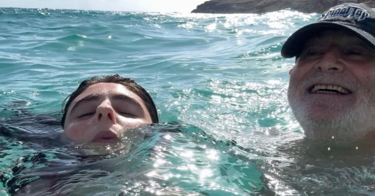 rob-reiner-hollywood-homicide-horror-latest-see-iconic-director-having-time-of-his-life-on-final-family-holiday-as-his-ex-junkie-son-is-named-person-of-interest-in-throat-slit-knife-murder-5-aa-romy-r Photo of Rob and Romy Reiner