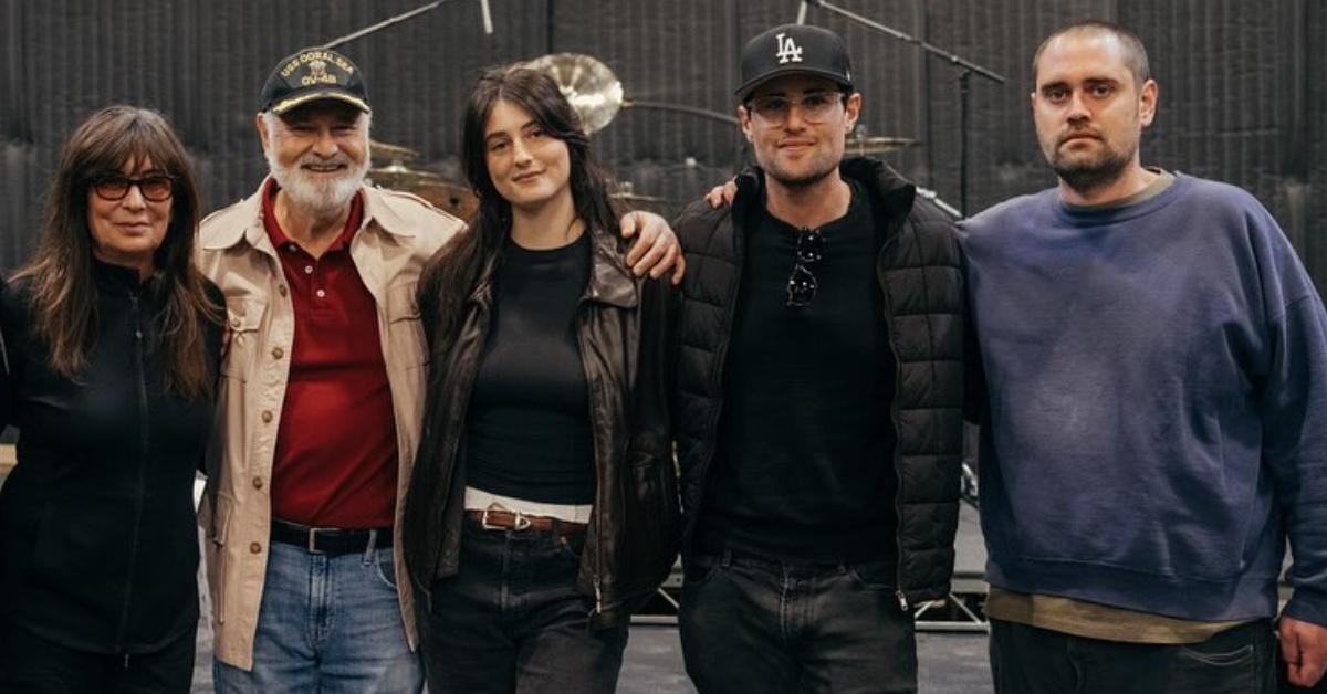 rob-reiner-michele-reiner-romy-reiner-jake-reiner-nick-reiner-1-1-1766425775457 Photo of the Reiner family