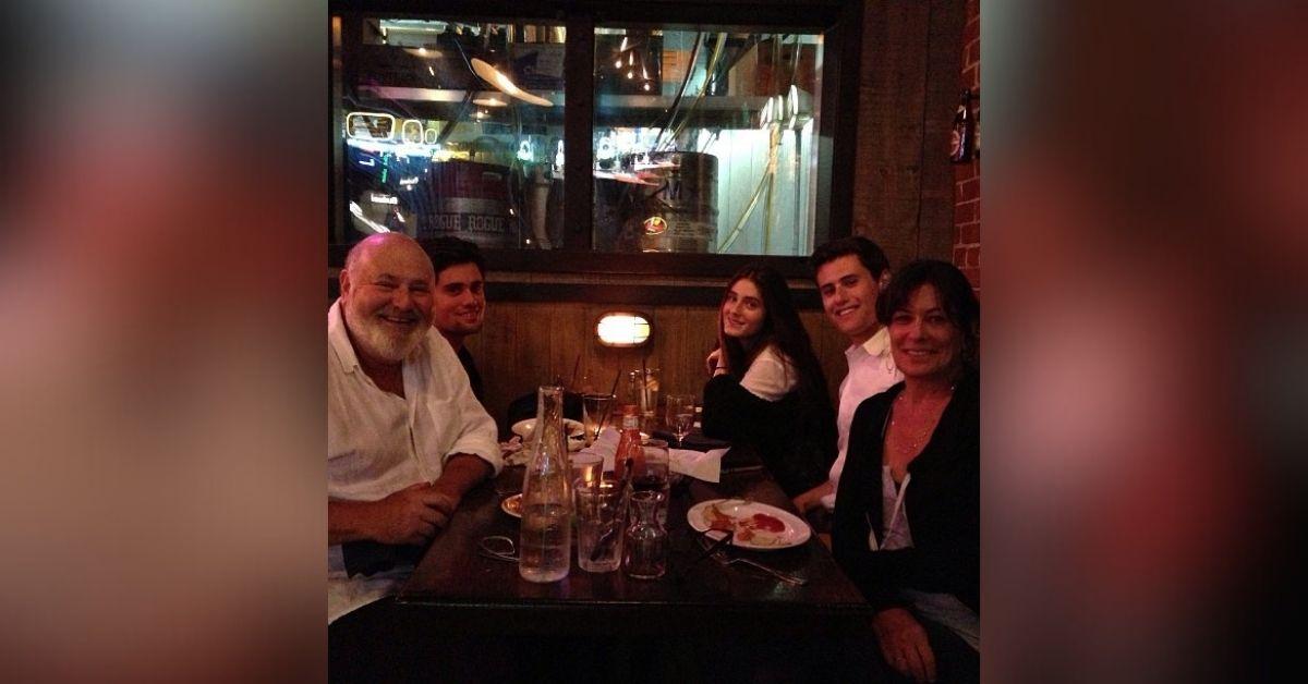 rob-reiners-cutest-family-moments-before-his-death-photos-8-1769728865505 Photo of Rob Reiner and family