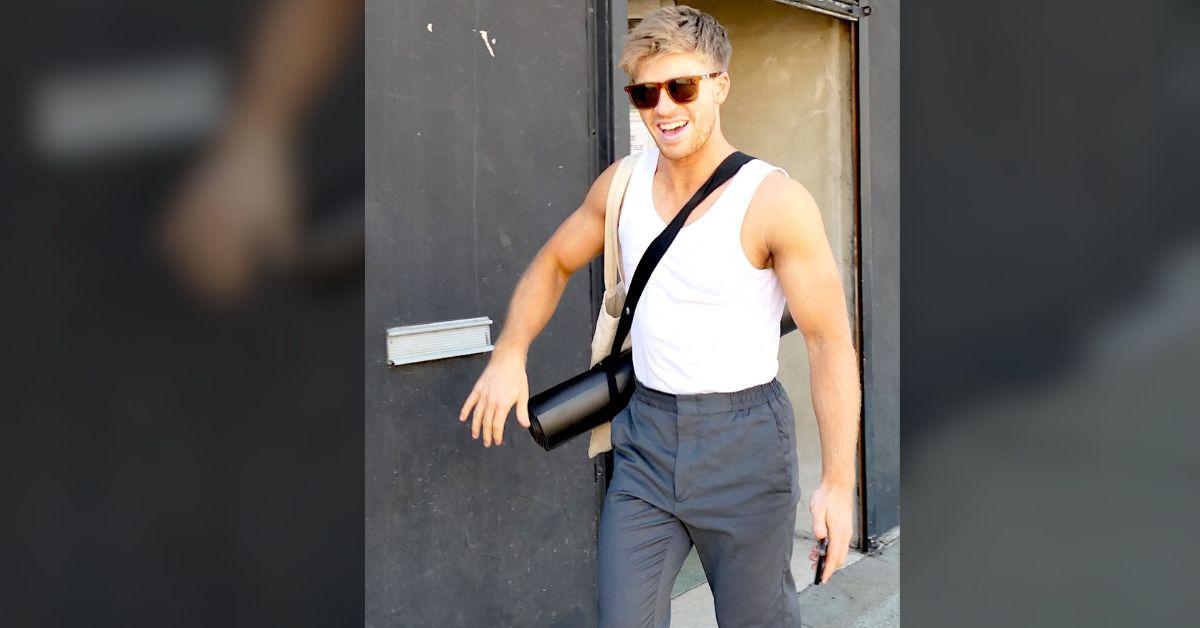 robert-irwin-cheats-death-dwts-family-begs-him-to-slow-down-3-1764000783520 robert irwin cheats death dwts family begs him to slow down