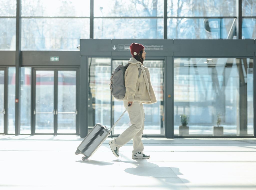 Shop - Suitcase Travel - Hero Image